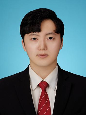 Inje Song 사진